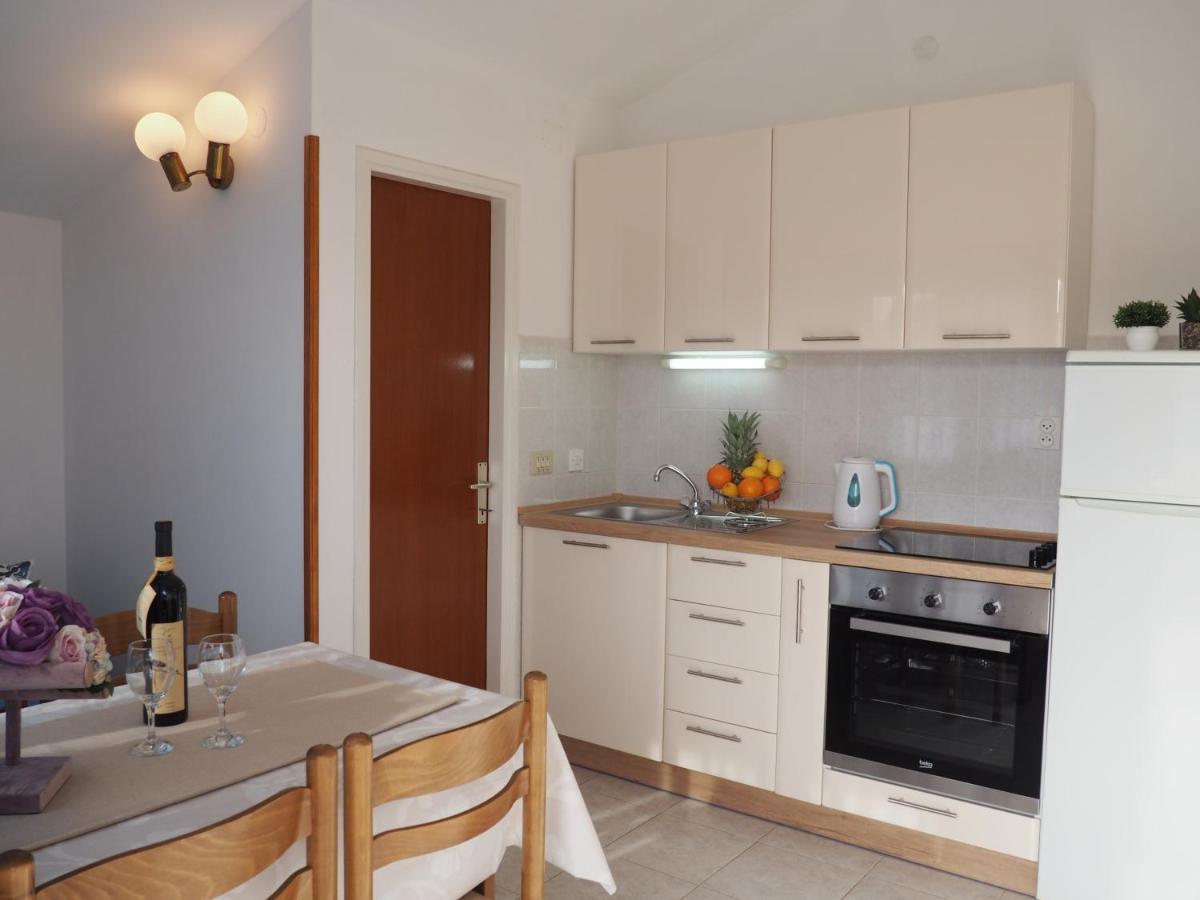 Apartments By The Sea Sevid, Trogir - 11505 Exterior photo